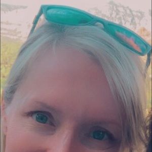 Meet your Posher, Jenni